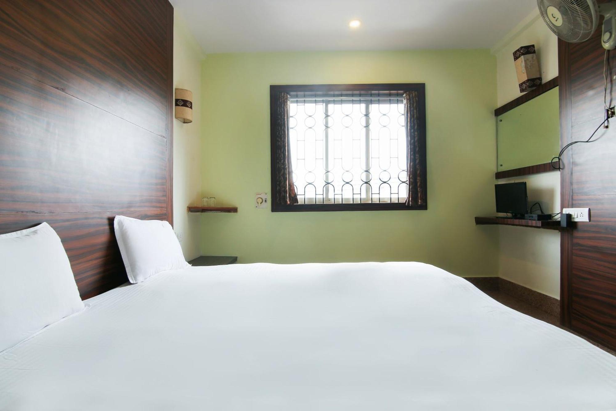 Hotel O Venkatesh Leela Hotel Ponda Exteriör bild